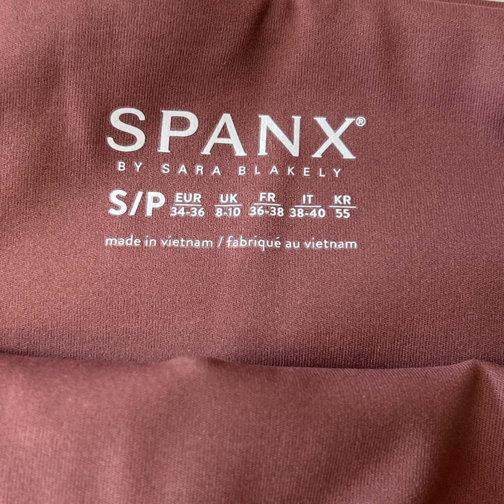 SPANX High-Waist 7/8 Leggings in Mauve - Picture 4 of 10